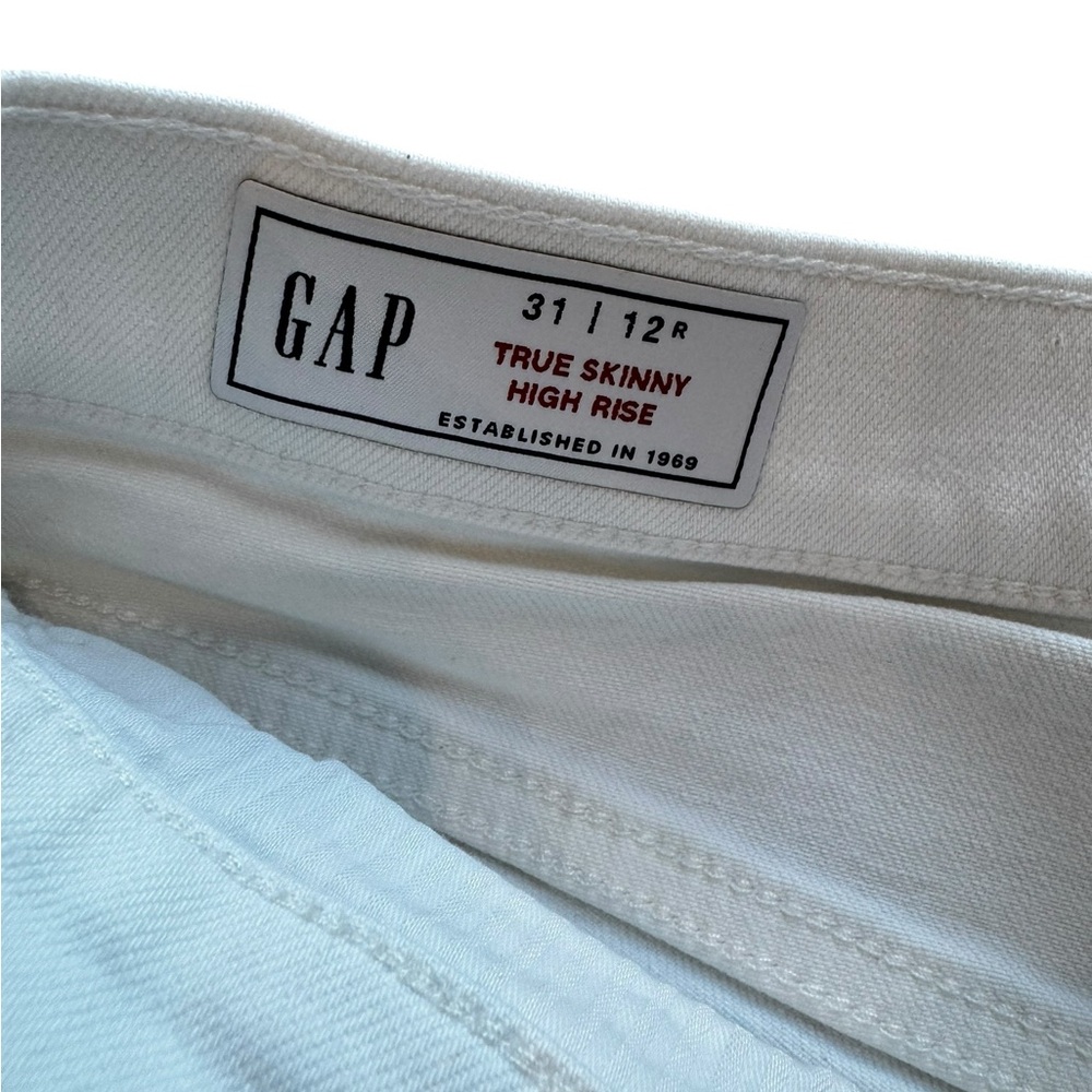 Gap High Rise White Skinny Jeans - Picture 5 of 7